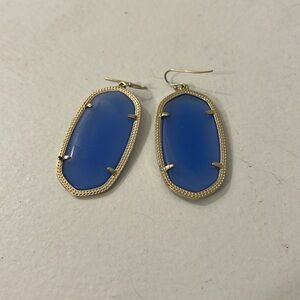Kendra Scott Elle Gold Drop Earrings in Blue
